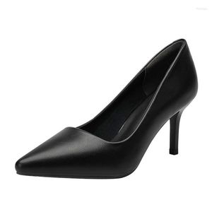 Klänningskor svarta klackar för kvinnor 2023 High Pumps Party Designer Talons Hauts Chaussure Femme