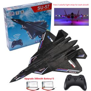 Aeronaves elétricas RC SU 57 Plano RC Espuma 2 4G Radio Control Glider Remote Fighter Airplane Boys Toys for Children 230303