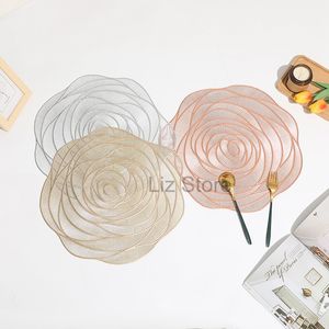 Tovaglietta a forma di fiore rosa Tovaglietta in PVC Decorazione per la tavola Tappetini per bottiglie d'acqua Ristorante Tappetino per bevande per caffè Tovagliette per bar Attrezzo da cucina TH0768