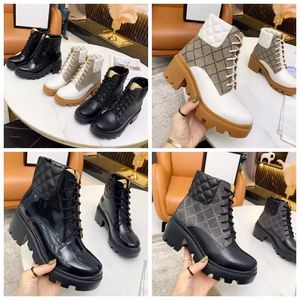 Designer Botas de luxo BOTAS MULHERAS ROUNTE ROUNTE AUTRAS BOOTIES COMO COLATE CORA PLATAGELA CHESHIRE MARTIN TORNO SAPATOS