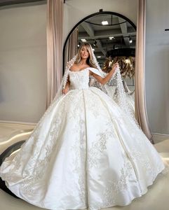 Luxury Ball Gown Wedding Dresses Bateau Sleeveless Off Shoulder Satin Sequins Appliques Floor Length Beaded Pearls Ruffles Formal Dresses Bridal Gowns Plus Size