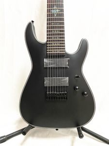 Anpassad 8-sträng svart matt elektrisk gitarr med stängd pickup fast bridge