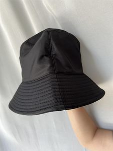 Projektanci mężczyźni kobiety kapelusz typu Bucket dopasowane czapki słońce zapobieganie Bonnet czapka czapka z daszkiem Snapbacks Outdoor Fishing Dress Beanies