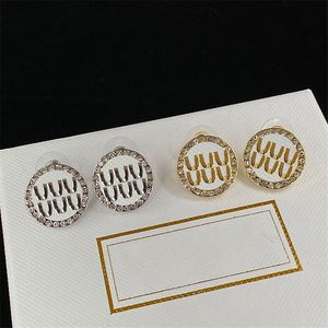 Periferia Orecchini a cerchio con diamanti Centro Lettere Design Fascino Gioielli da regalo per feste di nozze femminili