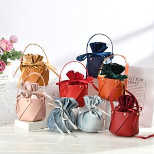 Present Wrap 5st Bag Gift Wrapping Mini Leather Presentväska med Inner Bag Wedding Favors For Guests Box Party Distributions Bag med handtag 230306