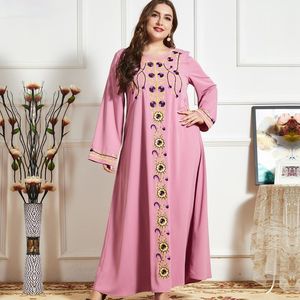 Etniska kläder 2023 Muslimska kvinnors modefjäder och höstguldtråd broderad solid färgkontrast långärmad abaya klänning