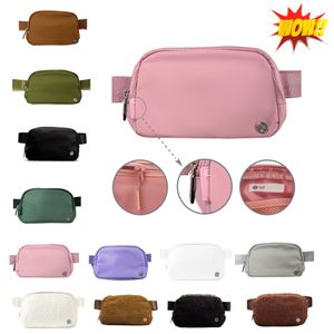 Fleece Fanny Pack Peito Strap Bags Mulheres Yoga Nylon lulu em todos os lugares Esportes ao ar livre Bolsa grande Bolsa de designer de luxo Teddy Fanny Pack ombro cintura bunda