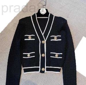 Kvinnors tröjor Designer Fall 2023 tröja V-ringning Luxury Cardigan Button High-End Comfort Plus Size Gu 0HTL
