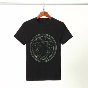 디자이너 남성 티 셔츠 흑백 색상 알파벳 순수한 면화 패션 캐주얼 남자 의류 거리 폴로 반바지 슬리브 티셔츠