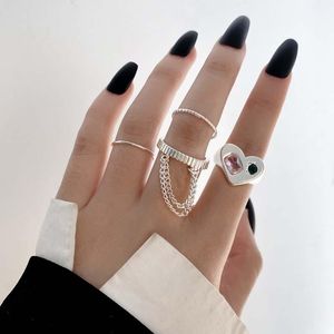 Cluster Rings Punk Silver Plated Tassel Heart Metal Set For Women Hip Hop Butterfly Snake Finger Ring Female Trend Party Jewelry GiftsCluste