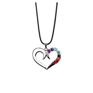 Collane con ciondolo Sette pietre preziose di chakra Collana a cuore fatta a mano Maglione invernale da donna Pendenti di gioielli con consegna a goccia squisita Dhhbm