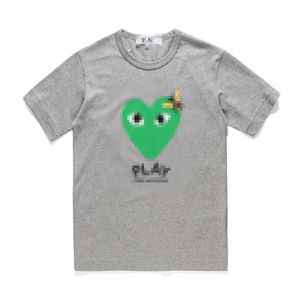 T-shirt da uomo firmate TEE Com Des Garcons PLAY T-shirt a maniche corte con cuore verde grigia XL Marca