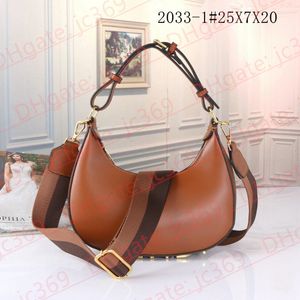 2023 Catwalk Style Subaxillary Bag Moon Bag Fashion Brand Design Shoulder Package Luxury Woven Shoulder Strap Crossbody Packages Evening Bags Tote Wallet Purse