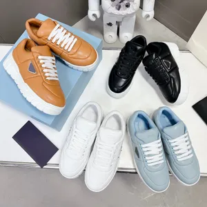 Luxury brand shoes pop design Men's casual shoes Women white sneaker low Leather Sneakers black leathers outdoor trainers color 4