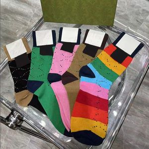 2023 Personality Letter Cotton Socks Stockings Fashion Elastic Charm Unisex Hosiery Outdoor Street Style Lover Skateboard Sock N1