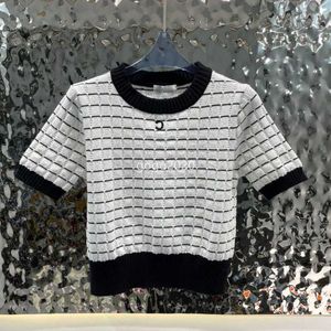 Damskie Knits Tees Designer FW T-shirt T-SWEAT TOPS Z Jacquard Hafdery Letter Drukuj Runway Strim Crop Top Shirt High End 60R7