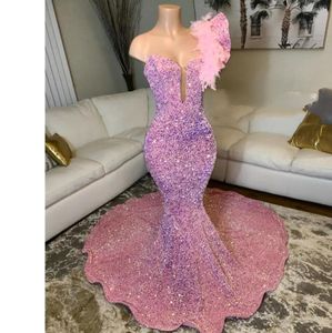 Arabski Aso Ebi Pink Mermaid Sukienki balowe gilter cekiny z koraliki pióro jedno ramię wieczorne przyjęcie urodzinowe suknie zaręczynowe