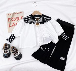 Conjuntos de ropa Girls Style Corean Rayas Patchwork Pantalones acampanados de dos piezas ropa de moda Baby Boutique entera 2301078002838