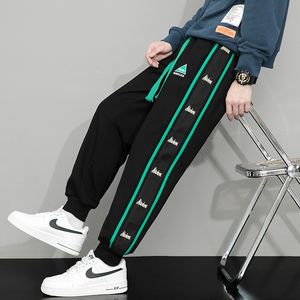 Męskie spodnie 8xl szeroko nogi sporty man man mąca męska workowate jogging duże swobodne majtki czarne jogger moda plus size 7xl 6xl Z520 230307