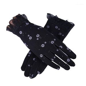 Five Fingers Gloves Women Autumn Sunscreen Slip Resistant Driving Glove Spring Summer Girls Thin Cotton Lace Anti Uv Touch Screen Mittens