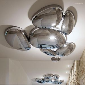 シャンデリアモダンなデザイナーアートデコンLED照明リビングルームの装飾シャンデリアランプショップクロム天井照明器具