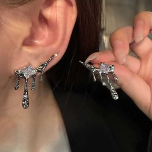 Fascino argento goccia d'acqua orecchini in metallo orecchini moda donna geometrica zircone lucido orecchini ciondolo gioielli di fidanzamento di nozze G230307