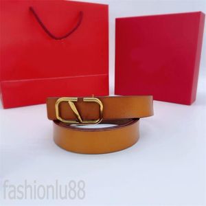 Delicate mens designer belts exquisite leather belt about 2.5cm with gold plated letter metal buckle cintura adjustable beautiful leather luxury belts YD016 B23