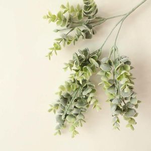 Decorative Flowers 62cm Artificial Eucalyptus Purple Succulent Plant DIY Winter Fake Leaves White Green Wedding Home Decoration Craft Flower