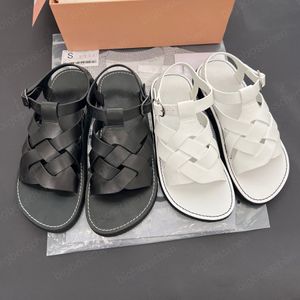 Sandaler Ladies Roman Shoes Designer Hereu Classic Fashion Woven Cowhide Buckle Flat Heel Open Toe Black White New Summer Outdoor Casual Sports Beach Shoes 35-40