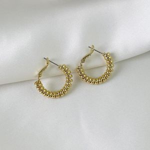 Hoopörhängen badu 2023 Trend Twisted Gold for Women Spiral Texture Huggie Girls Unika moderna smycken