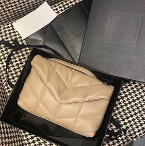 Kadın Çantası Çanta Omuz Çantası Marka LOULOU Y-Şekilli Tasarımcı Dikiş Deri Bayan Metal Zincir Siyah Kapaklı Messenger Zincir Çantalar Kutu kuzu derisi Bulut çanta