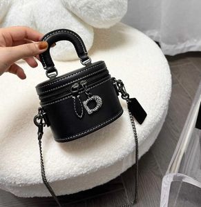 Ny Mini Bucket Bag For Women Designers Luxurys Letter Shoulder Bags Mon Womens Totes Designer Classic Diamond Handbag Cross Body