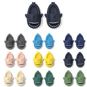 مصمم أطفال الرجال شريحة Slippers Slippers Sandal Usisex Beach Beach Roashproof Shoes Outdoors Indoor Slip-On split 899