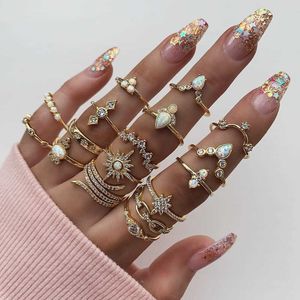 Anéis de banda 17 PCs/set boho vintage color color cristal opala poço de geme crown star água gota geométrica anéis para mulheres presentes de jóias aa230306