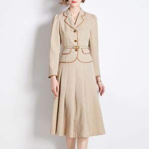 Duas peças vestido feminino feminino ternos de outono 2 peças Conjunto de cinto de cinto de solteiro Blazers Tops Aline Skirt Casual Office Work Suit 230307