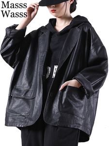 Jackets femininos Masss WASSS Autumn moda Faux Leather Loose Black Casual Biker Coats Ladies Harajuku Punk Pun Outerwear 230307