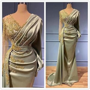 2023 Green Mermaid Prom Dress Long Sleeves V Neck Appliques Sequins Satin Floor Length Evening Gowns Plus Size Bridal Gowns