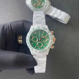 Designer Watches utrustade 2023 herrklocka 40mm med rörelse multifunktionell timing All-Ceramic Watchcase Watchband Sapphire Glass Mirror Water