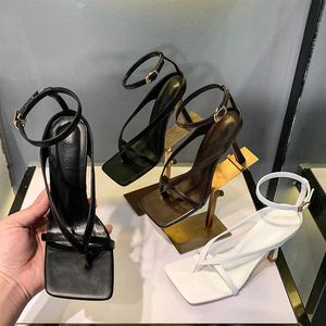 Sandals 2023 New fashion women's shoes Europe and the United States with square toe sandals black buckle stiletto heels Z0306