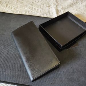 Schwarze Leder Brieftaschen Business Handtaschen Herren Kleiderbeutel Dokumenthalter und Klumpen Mode Münzen Geldbörse Lange Kreditkartenhalter Bester Boxed Geschenke