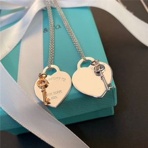 Original brand design new European tiff love Necklace S925 sterling silver necklace key Heart necklace girl wedding holiday gift