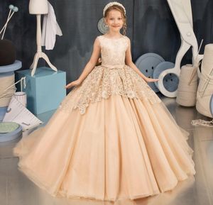 2023 Vintage Champagne Flower Girls' Dresses Baby Infant Toddler Baptism Clothes Lace Ball Gowns Birthday Party Dress Custom Made Puff Sleeve E0308