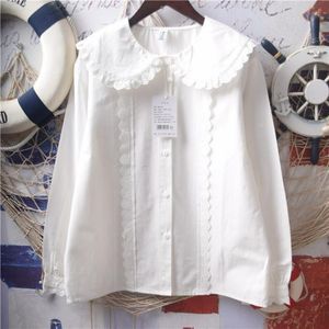 Camicette da donna Camicie Camicia stile giapponese Donna Camicetta di pizzo bianco Colletto alla Peter Pan Manica lunga Solido Moda Donna Camicette Bottone Autunno Top Donna 230308