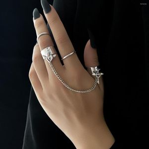 Bröllopsringar Fashion Creative Design Love Key Lock Chain Ring Set Women Personlighetslegering Punk Öppning Joint Finger Jewelry