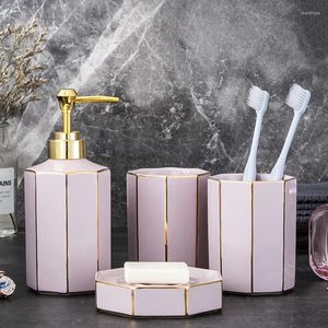 Set di accessori da bagno rosa 4 pezzi Accessori da bagno in ceramica Porta spazzolino Dispenser di sapone per le mani e portaoggetti per dentifricio