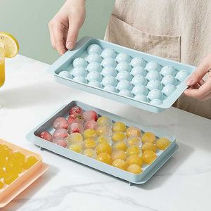 Ice Cream Tools 33 Grids Ice Ball Maker Food Grade PP Hockey Ice Tray Mold Frozen Ice Cube Trays with Removable Lids Kitchen Tools Accessories Z0308