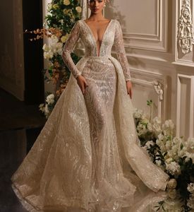 Sparkly Mermaid Wedding Dresses Long Sleeves V Neck Appliques Sequins Beaded Floor Length 3D Lace Detachable Train Bridal Gowns Plus Size Custom Made abiti da sposa