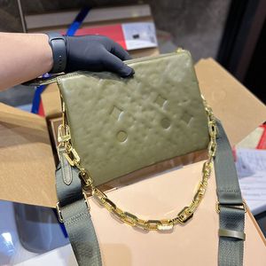 Zincir Messenger çantaları omuz crossbody çanta çanta çanta çanta çantaları moda mektup baskı orijinal deri çıkarılabilir işlemeli harf omuz askısı fermuar