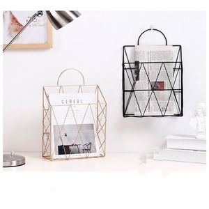 Storage Holders Racks 1PC Rack Net Iron Desk Magazine spaper Organizer Holder Nordic Metal Basket Fashion Wall Hanging 230307