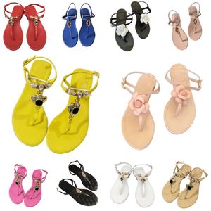 Spring summer sandals women's heart-shaped flip flops diamond letter designer shoes feminine vintage pearl flat heel shoes sheepskin genuine leather strap buckle